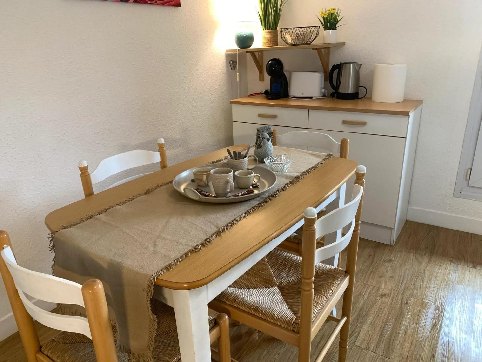 Appartement Charmant A Bagneres De Bigorre 56 M² Avec Balcon Esterno foto